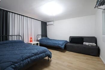Lizs House - Hostel