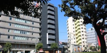 Universal Hotel Reborn