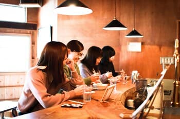 Music & Coffee Hostel Lnk (Lodging & KIN)