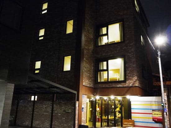 Lee & No Guesthouse Hongdae(Foreigners only)