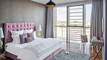 Dream Inn - City Walk Modern & Luxury