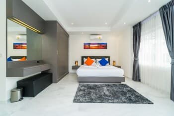 Luxury Pool Villa 54