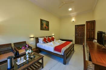 Garh Govind Hotel & Rresort