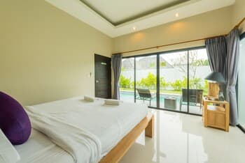LesPalm Taraburi Pool Villa