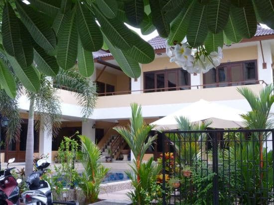 Chaba Garden Apartment