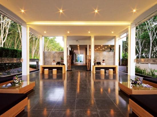 Wanaburi Hotel, Phuket