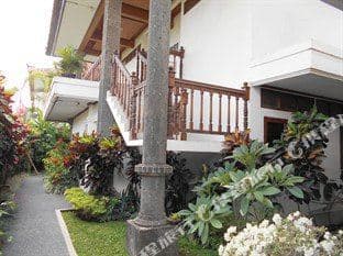 The Batu Belig Hotel & Spa