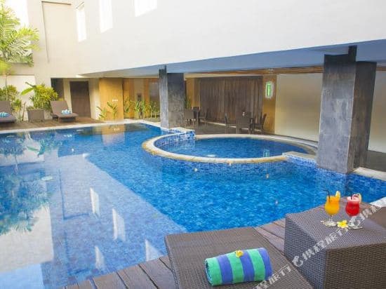 Steenkool Seminyak