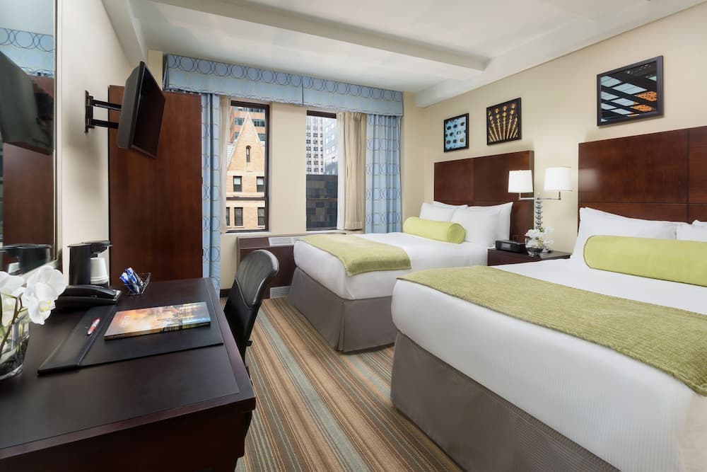 Aura Hotel Times Square