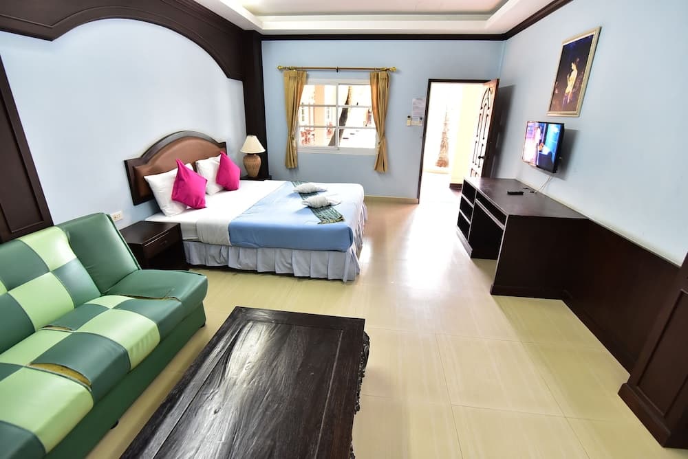 Ampan Resort