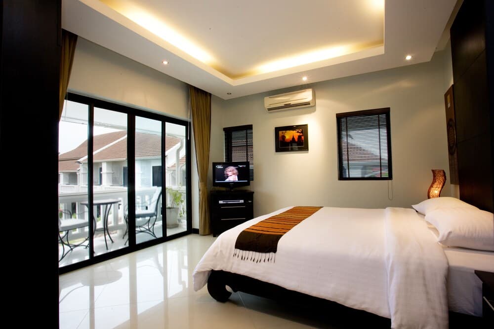Palm Grove Resort, Pattaya