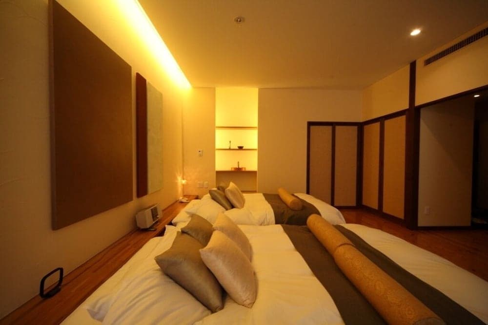 Suginoi Hotel