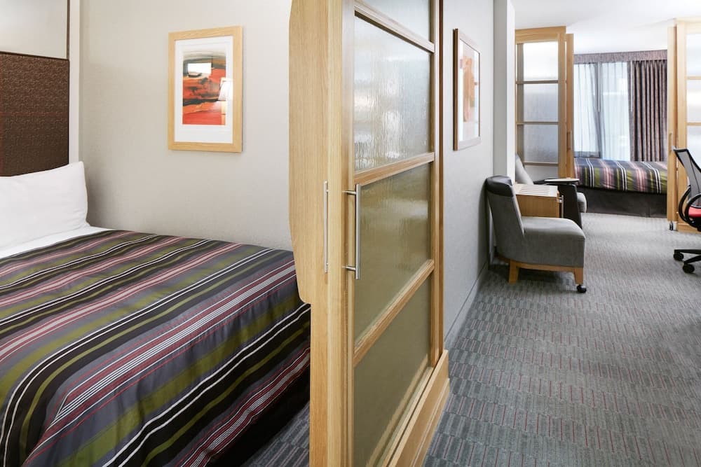 The Jewel Hotel, New York