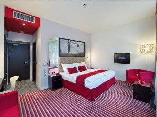Red & Blue Design Hotel Prague