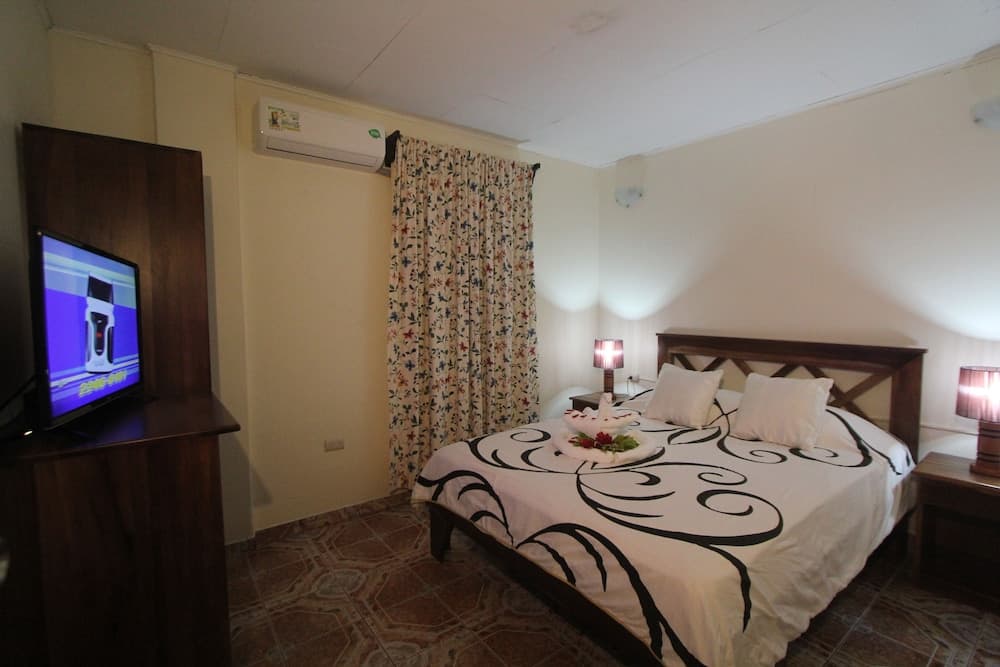 La Fortuna Rooms