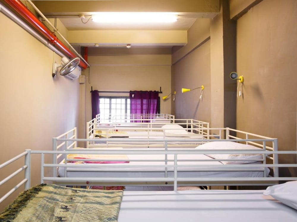 Beds and Dreams Inn @ Clarke Quay