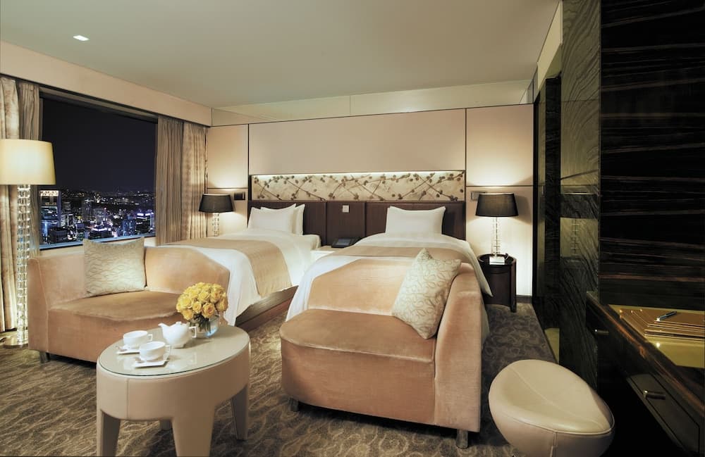 The GRAND LOTTE SEOUL (Formerly: Lotte Hotel Seoul)