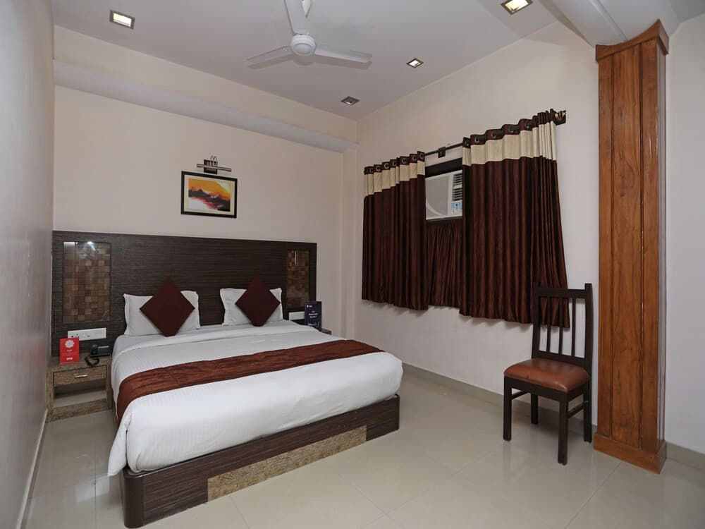 OYO 11975 Siddharth International
