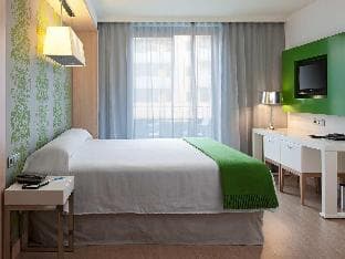 DoubleTree by Hilton Girona