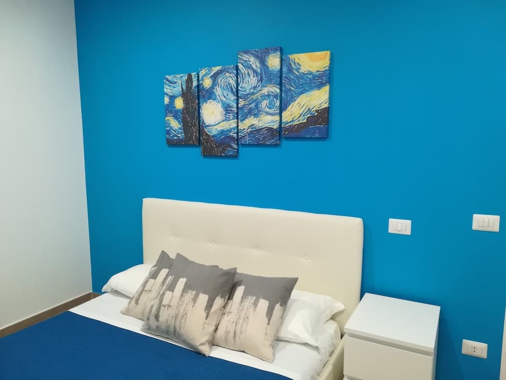 Piazza Lauro Suites
