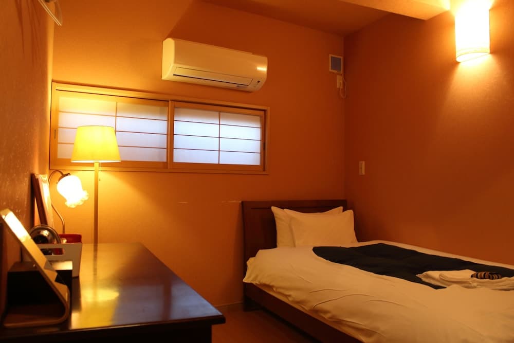 Chiyoda Inn