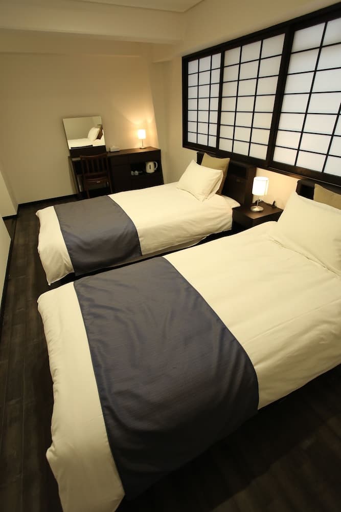 Rozy Hotel Namba