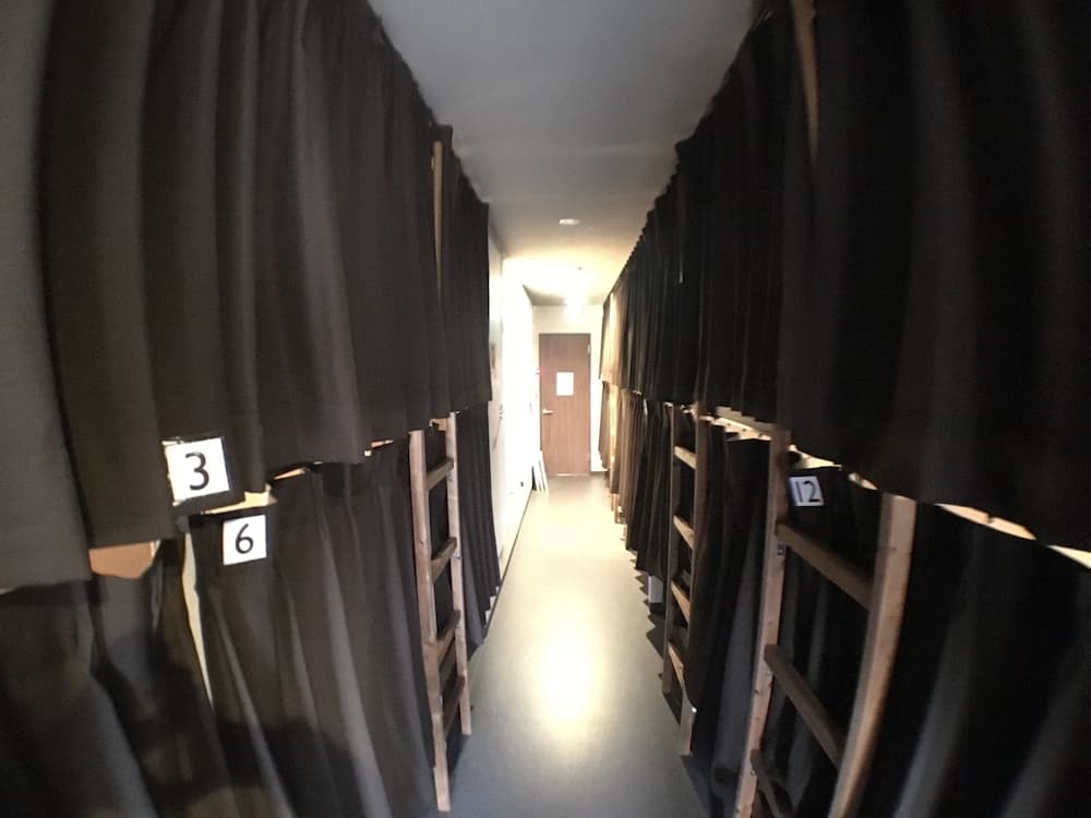 Hostel Namba Takumi
