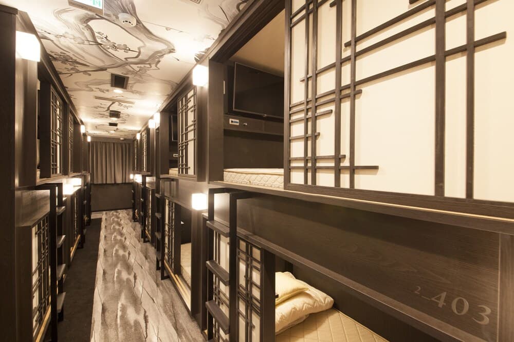 Centurion Hotel Residential Cabin Tower
