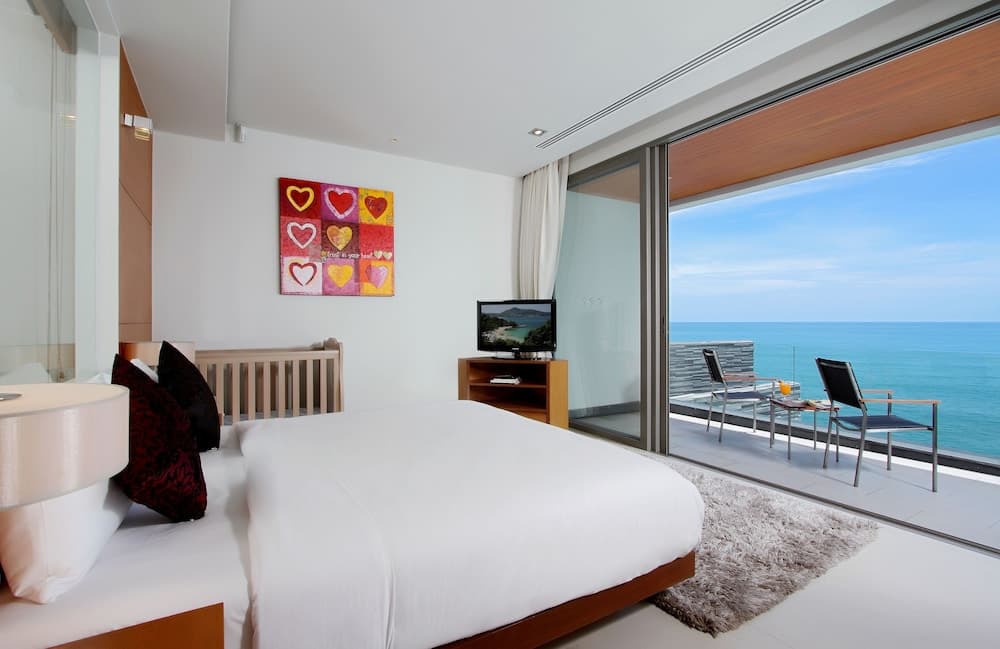 Cape Sienna Gourmet Hotel & Villas
