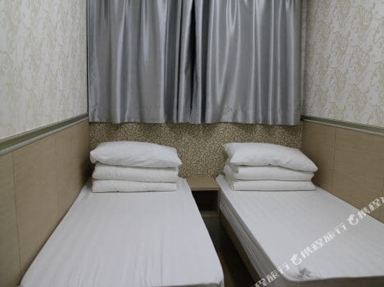 Golden Island Hotel