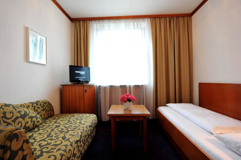 Hotel the Weekend