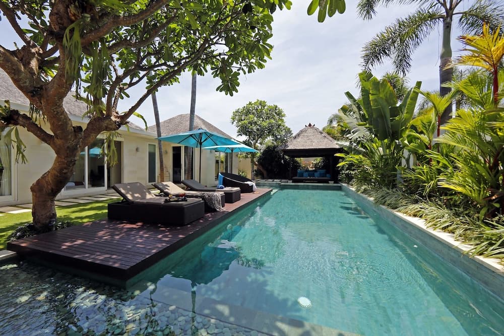 Chandra Bali Villas