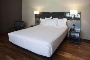 Ac Avenida De America by Marriott