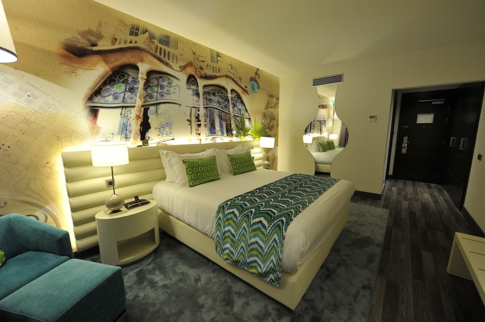 Hotel Indigo Barcelona - Plaza Catalunya, an IHG Hotel