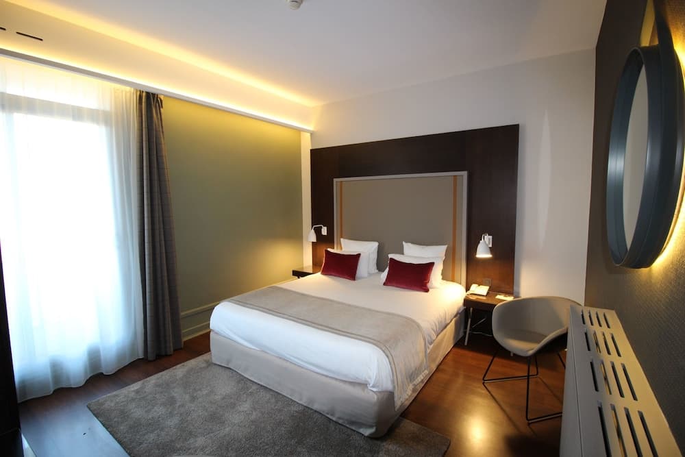 Splendid Hotel Lac d’’Annecy, Handwritten Collection