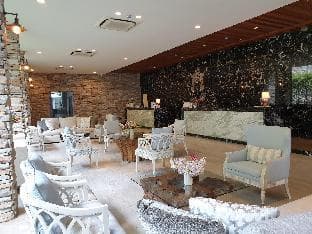 Rajah Hotel
