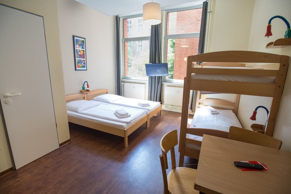 Acama Hotel & Hostel Kreuzberg
