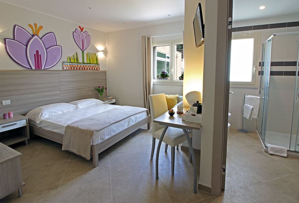 Siké Holiday Home