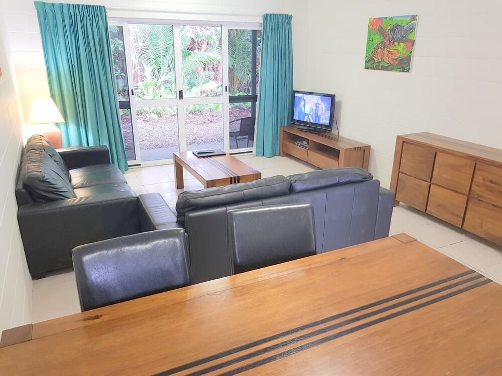 Mango Tree Holiday Apartments
