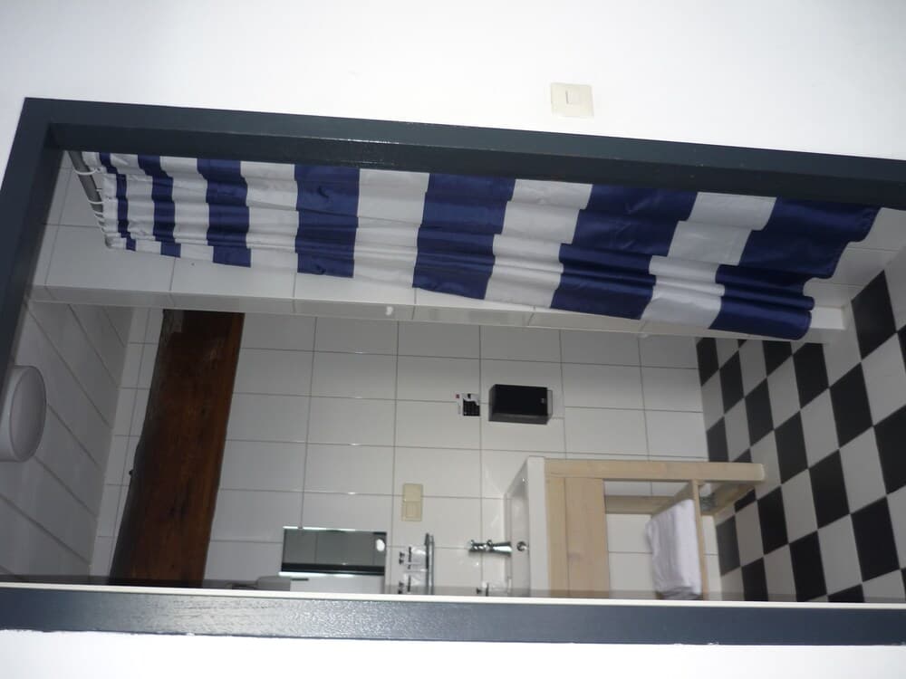 Hotel Beez（Closed）