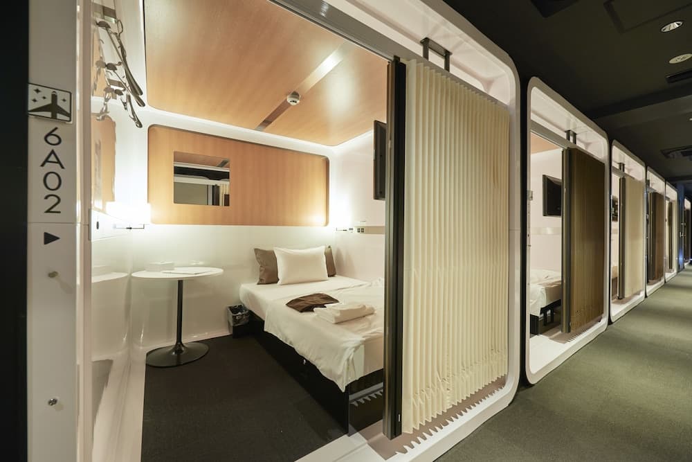 First Cabin Kyobashi