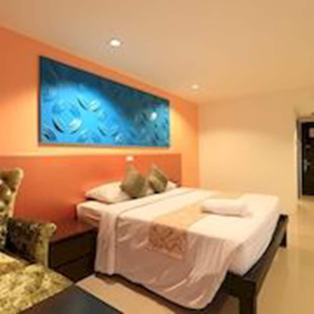 Pattaya Centre Hotel
