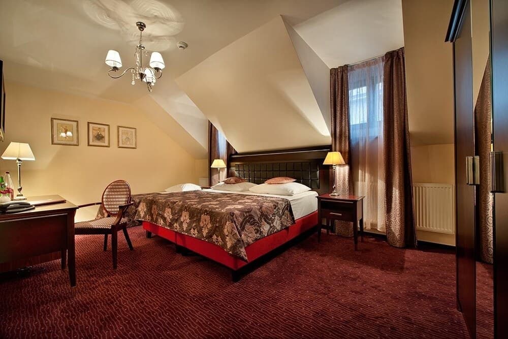 EA Embassy Prague Hotel