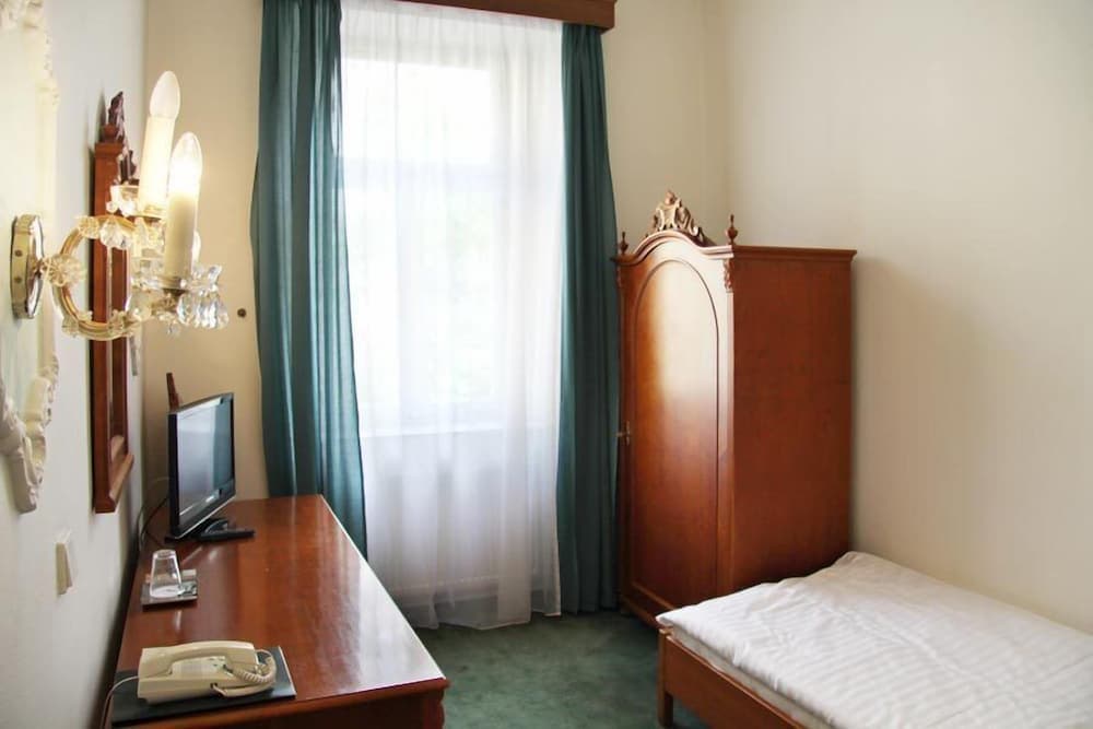 Vysehrad Hotel