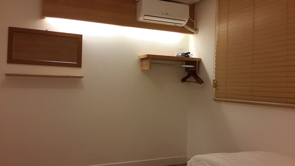 High Street Guest House Hongdae - Hostel
