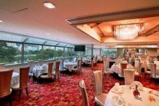 Regal Riverside Hotel