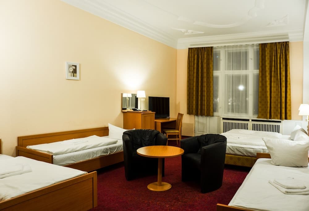 Hotel Aster