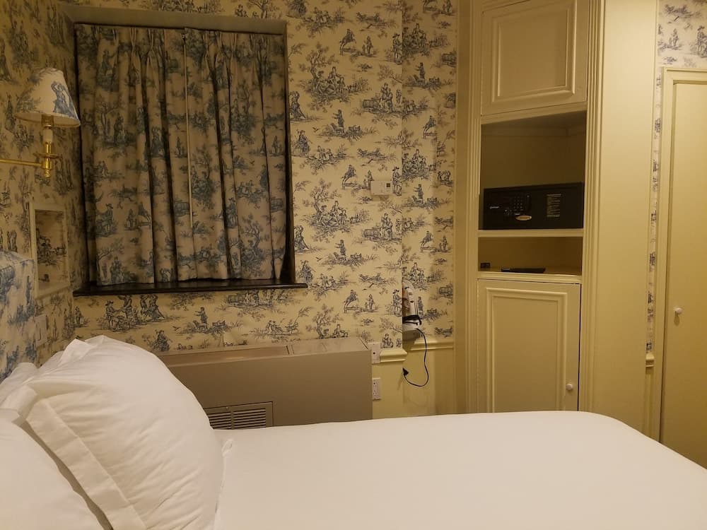 The Historic Mayfair Hotel Times Square, Ascend Hotel Collection