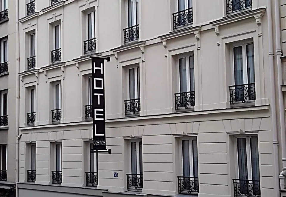 Hotel Cosmos