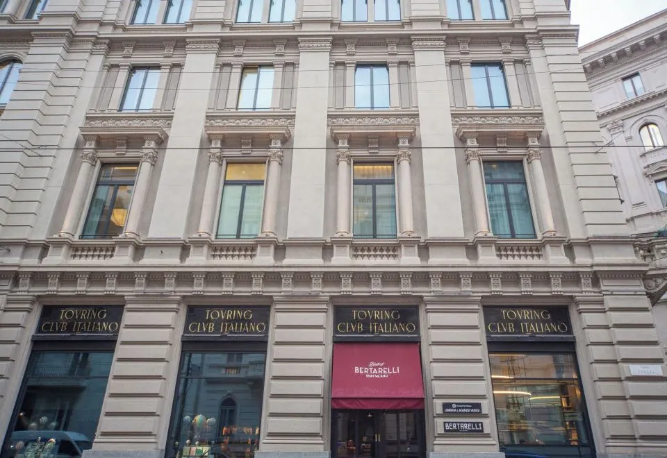 Duomo Smart Suites
